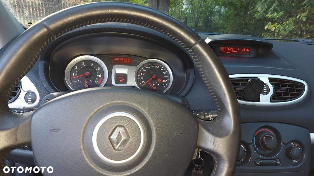 Renault Clio - 5