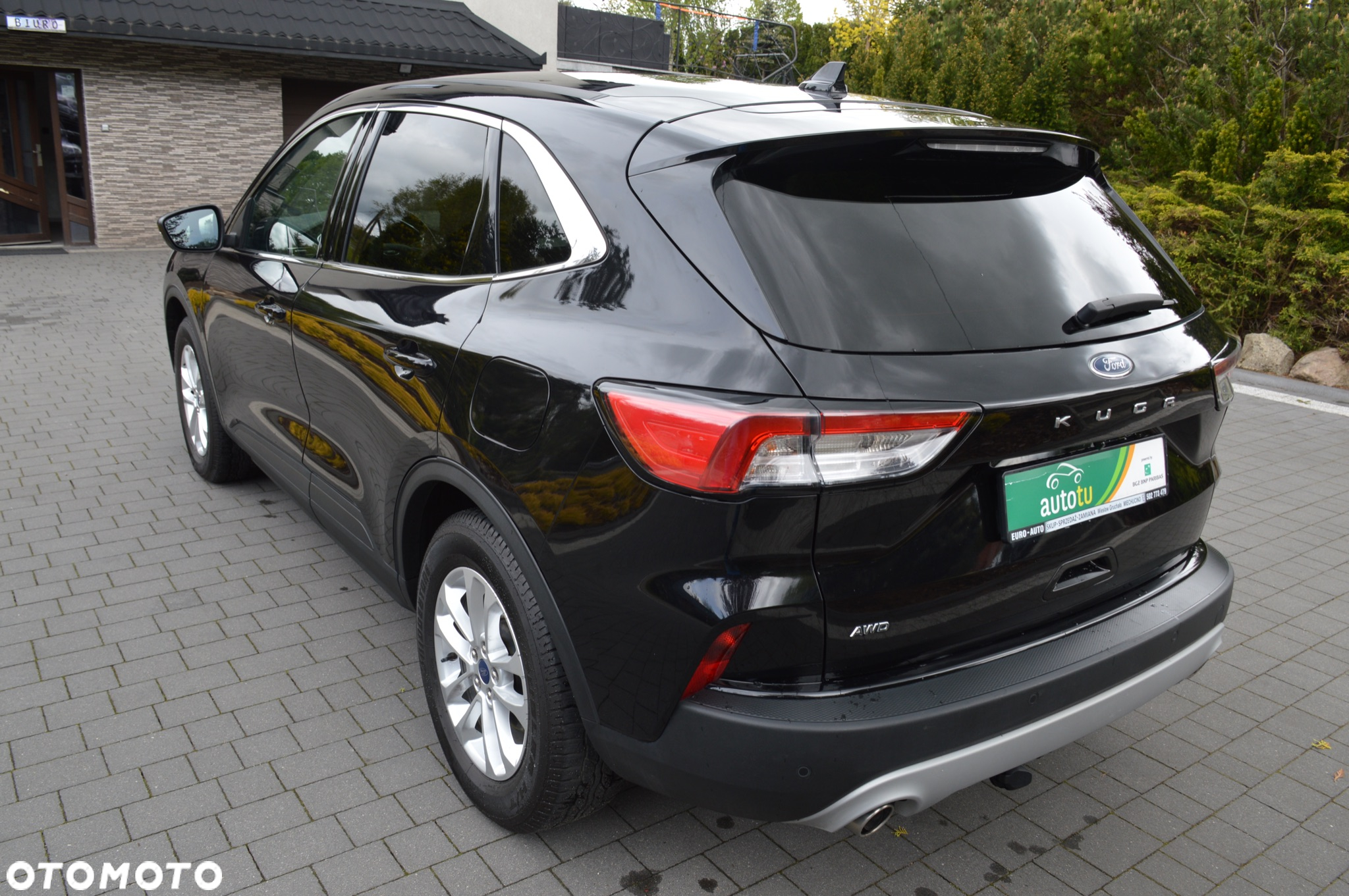 Ford Kuga 2.0 EcoBlue 4x4 TITANIUM - 4