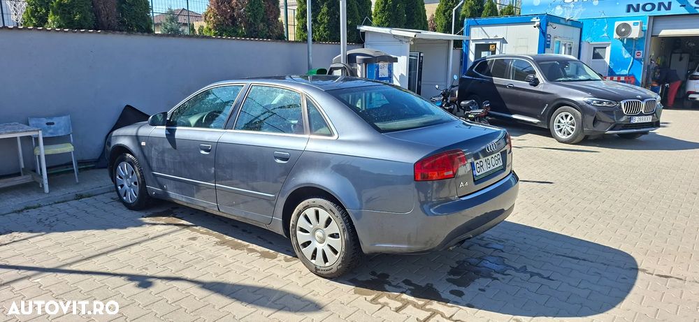 Audi A4 Limuzina - 6