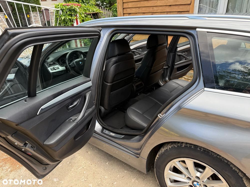 BMW Seria 5 530d xDrive Luxury Line - 6