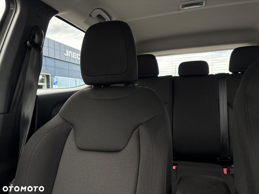 Jeep Renegade - 14