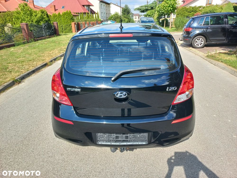 Hyundai i20 1.2 Trend - 17