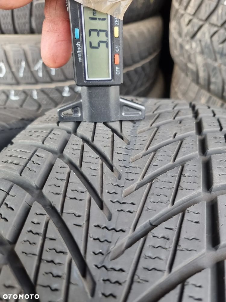 Opony GOODYEAR ULTRAGRIP PERFORMANCE 3 205/55R17 95V 2025r,2x5,3mm bd stan - 5