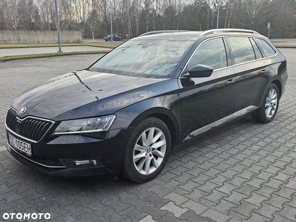 Skoda Superb 2.0 TDI SCR Style DSG - 13