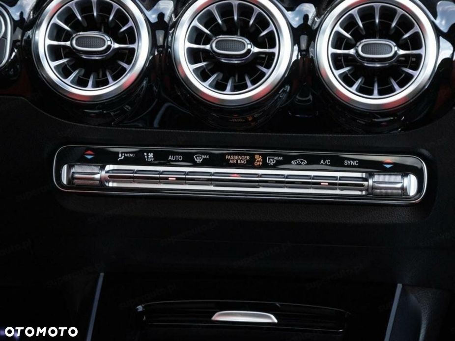 Mercedes-Benz GLA 200 mHEV AMG Line 7G-DCT - 10