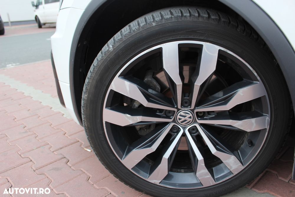 Volkswagen Tiguan 2.0 TDI SCR 4MOTION (BlueMotion Techn.) DSG Highline - 33