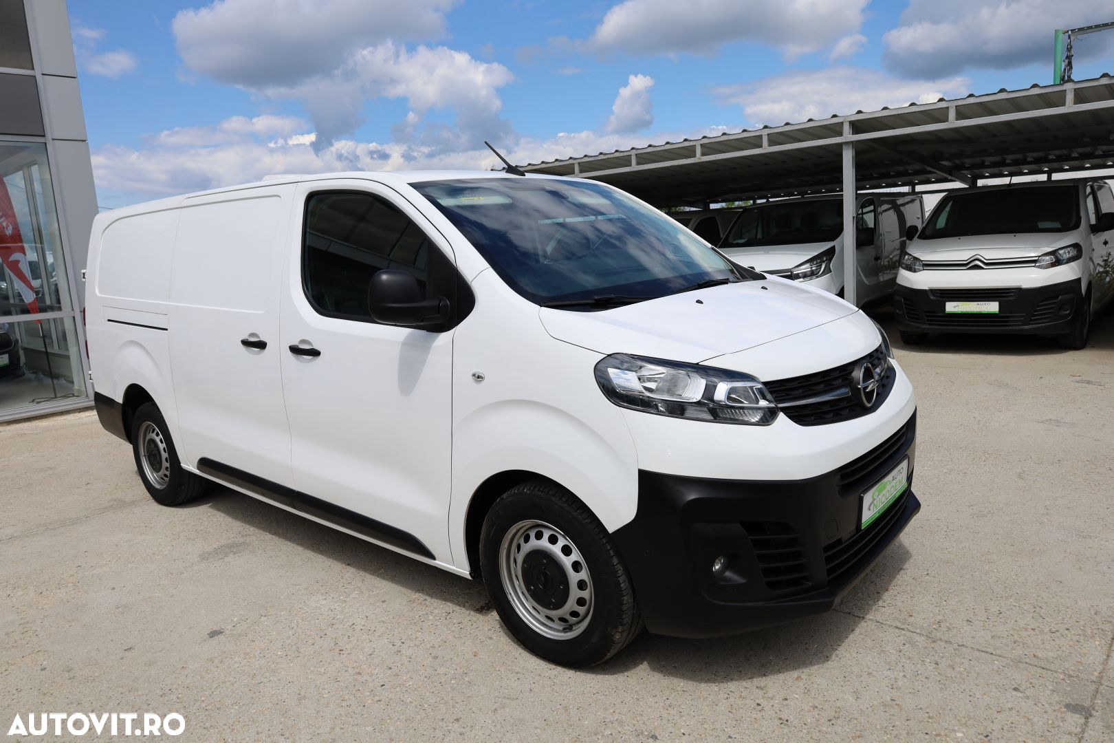 Opel Vivaro 2.0 DCI  L3H1 - 9
