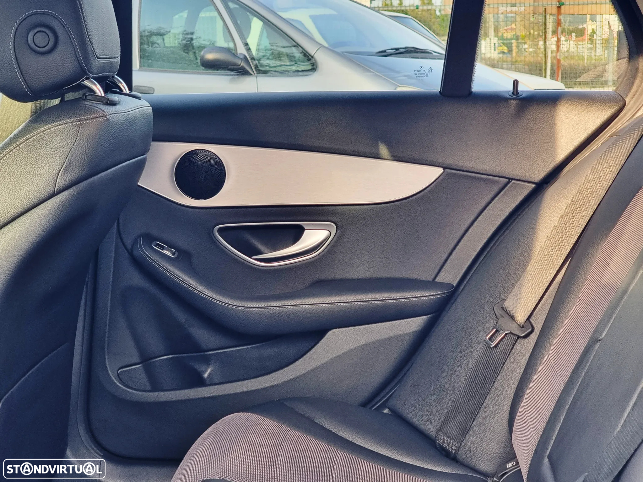 Mercedes-Benz C 220 d Avantgarde - 38