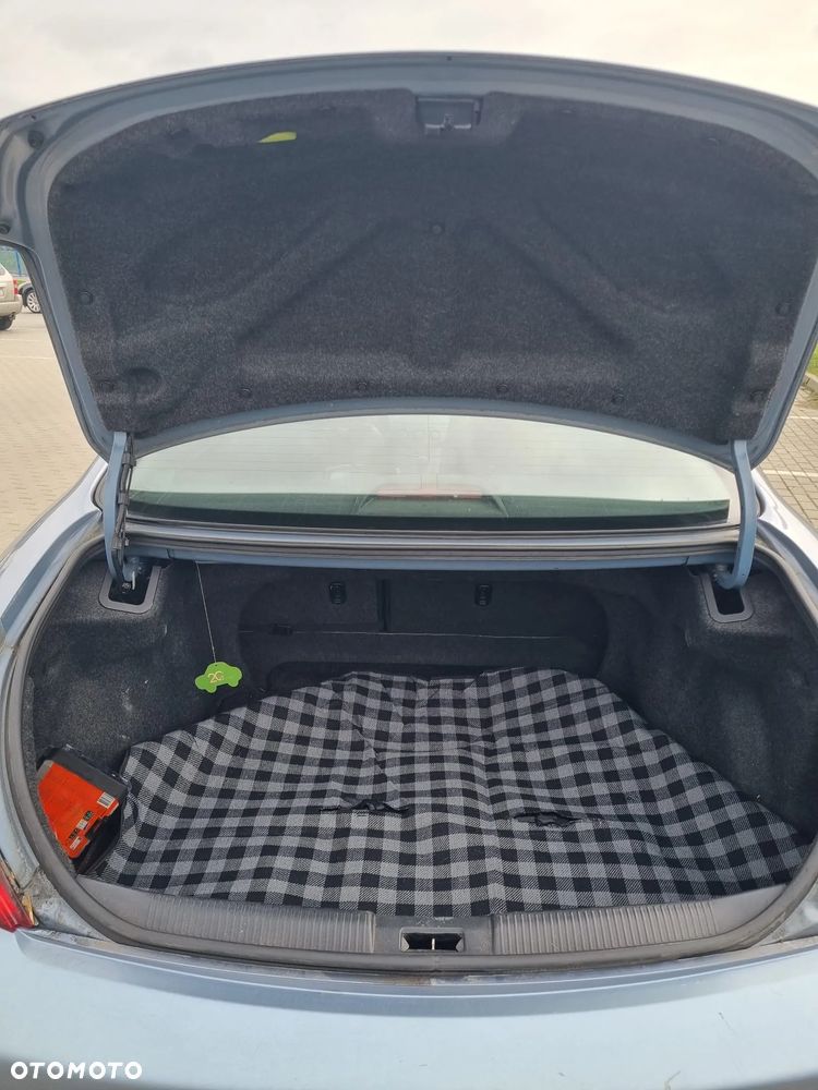 Toyota Camry Solara - 24