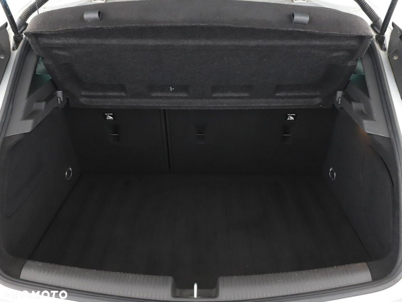 Opel Astra 1.6 D (CDTI) Automatik Dynamic - 20