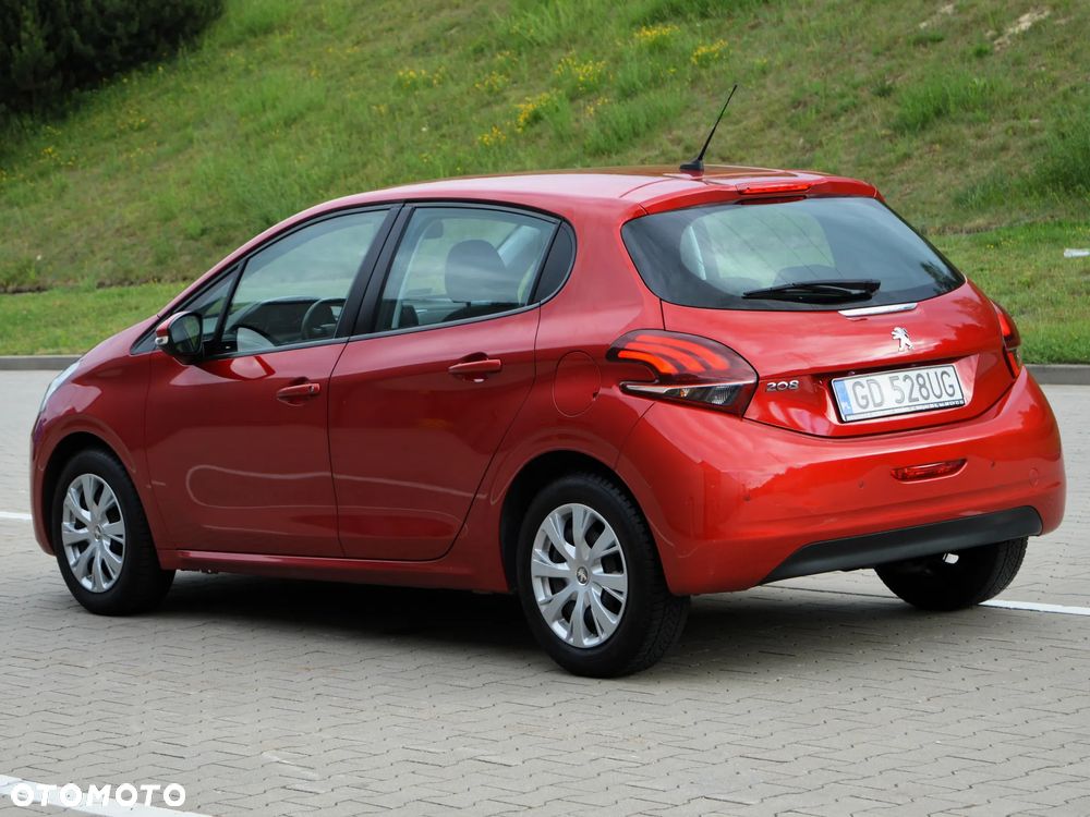 Peugeot 208 1.2 PureTech Allure - 4