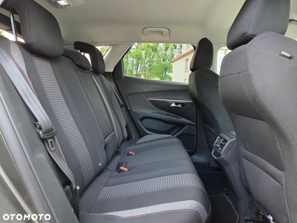 Peugeot 3008 PureTech 130 Stop & Start Allure - 11