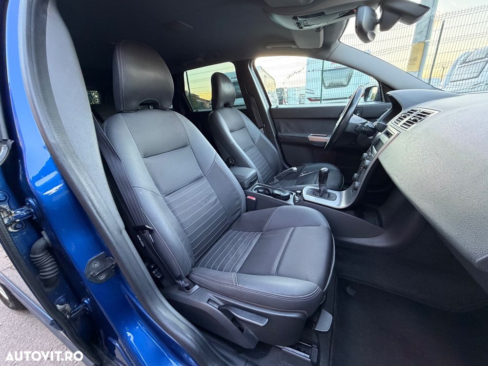 Volvo V50 1.6 D Summum - 10