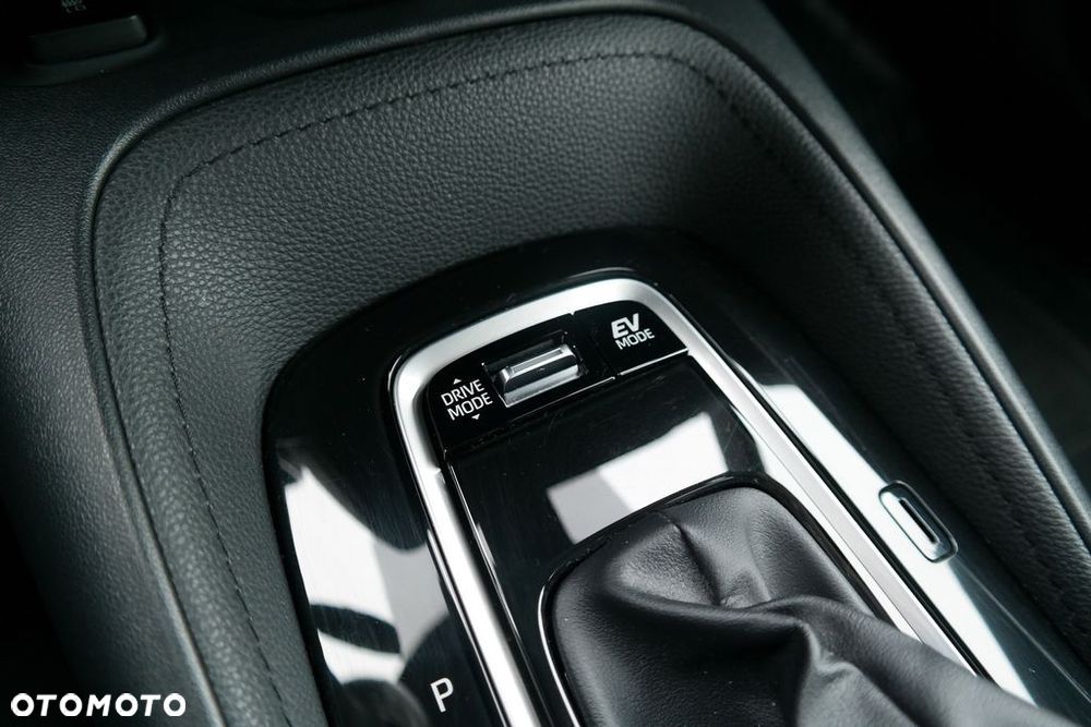 Toyota Corolla 2.0 Hybrid GR Sport - 27