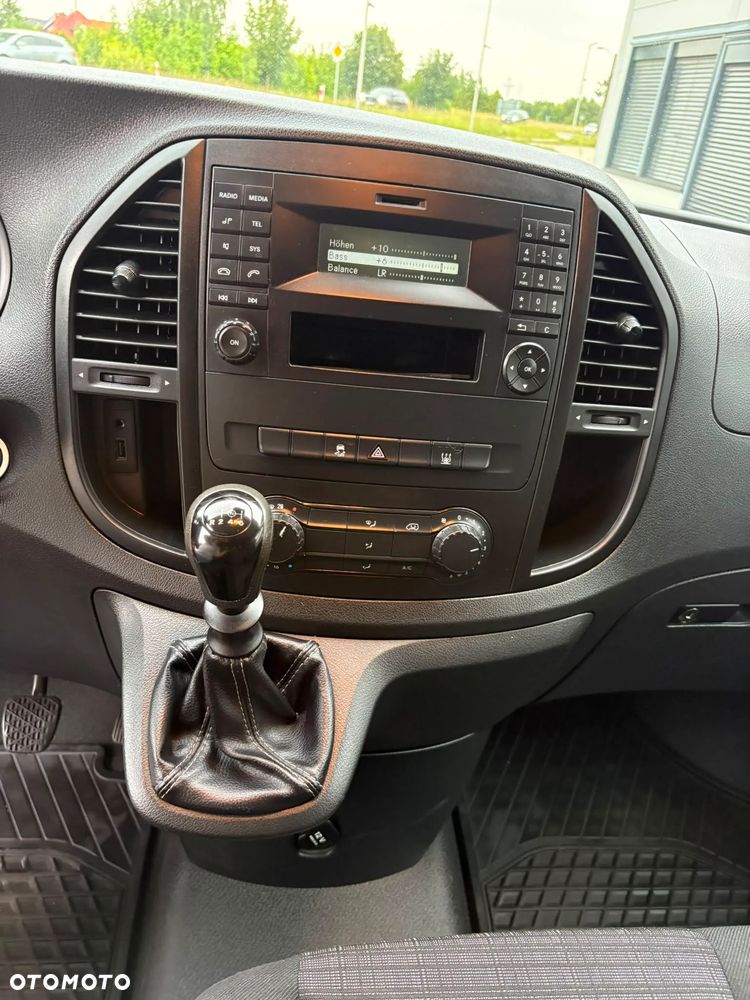 Mercedes-Benz Vito Kompakt CREW - 16