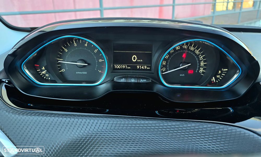 Peugeot 2008 PureTech 110 Stop&Start Crossway - 9