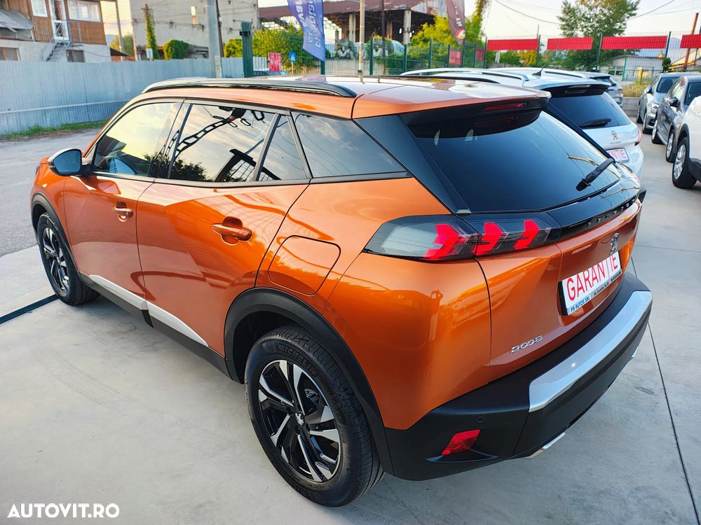Peugeot 2008 PureTech 130 Stop&Start EAT6 Allure - 4