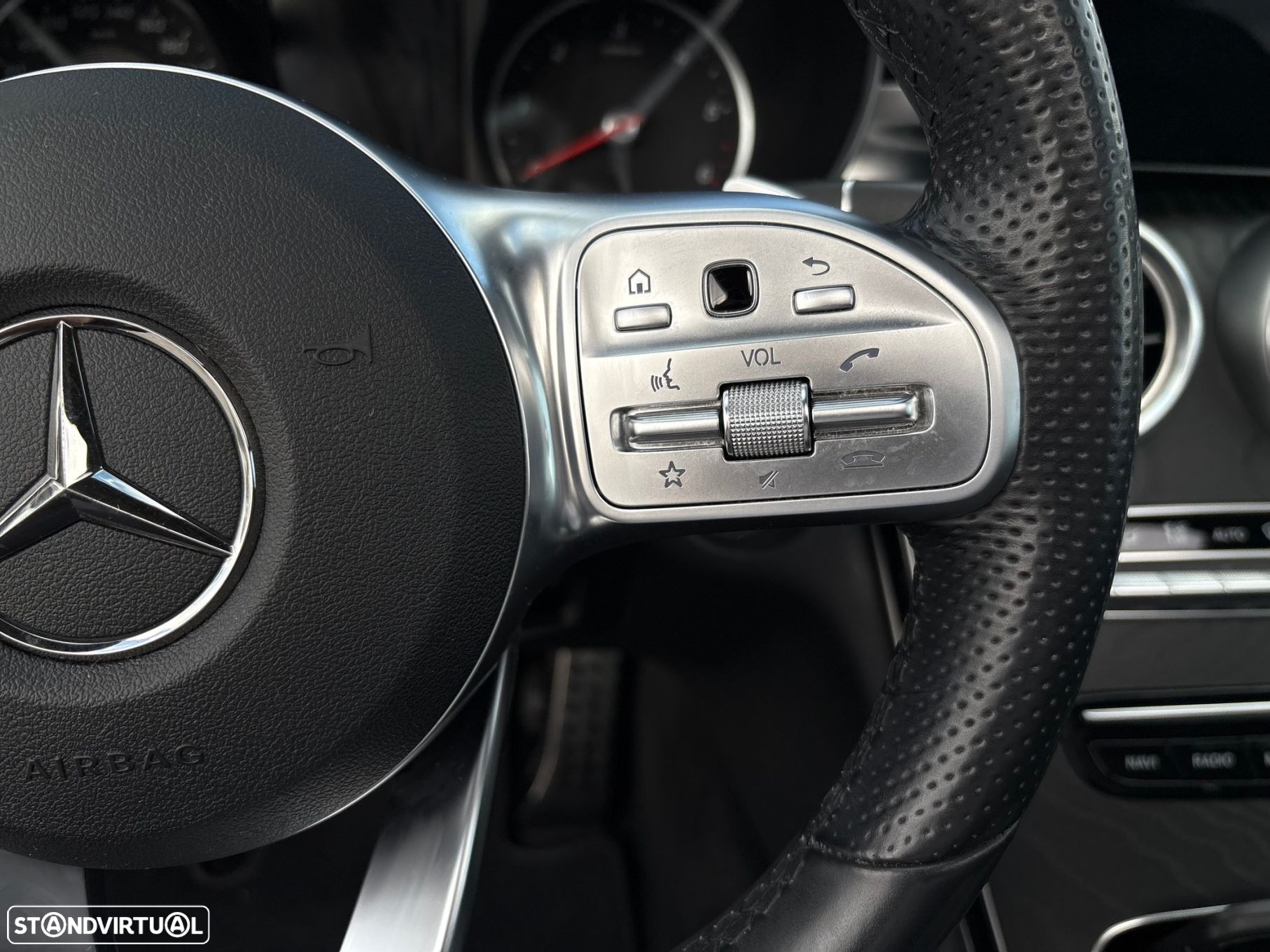 Mercedes-Benz C 300 de AMG Line - 21