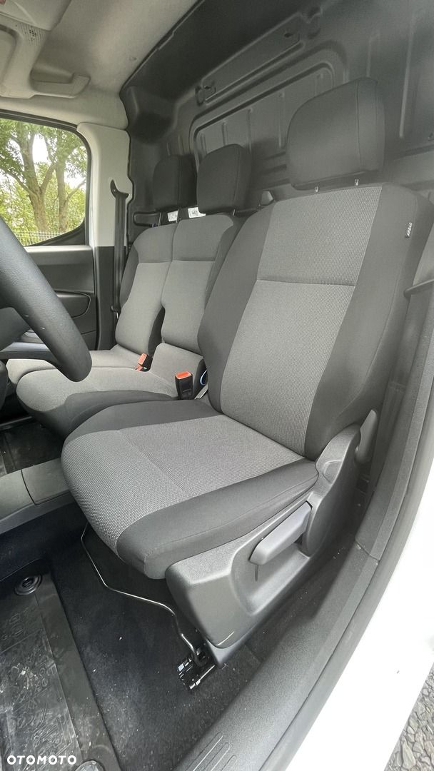 Toyota PROACE CITY - 9