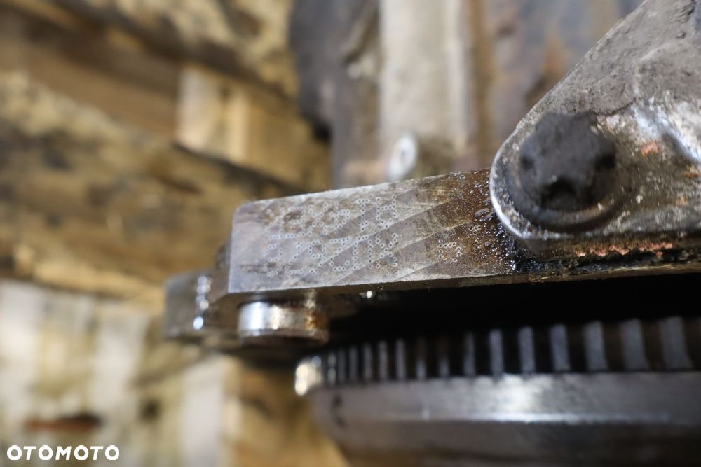 silnik - 8