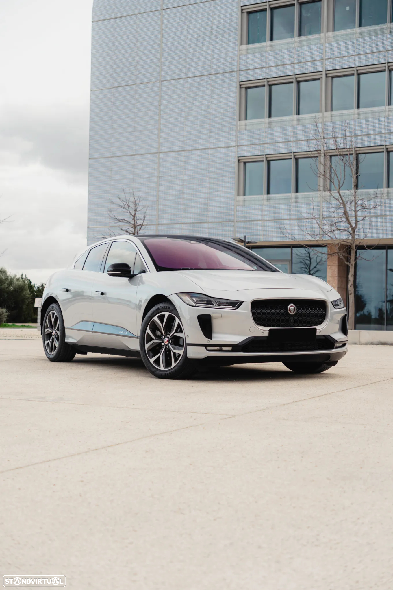 Jaguar I-Pace EV400 AWD R-DYNAMIC SE - 22