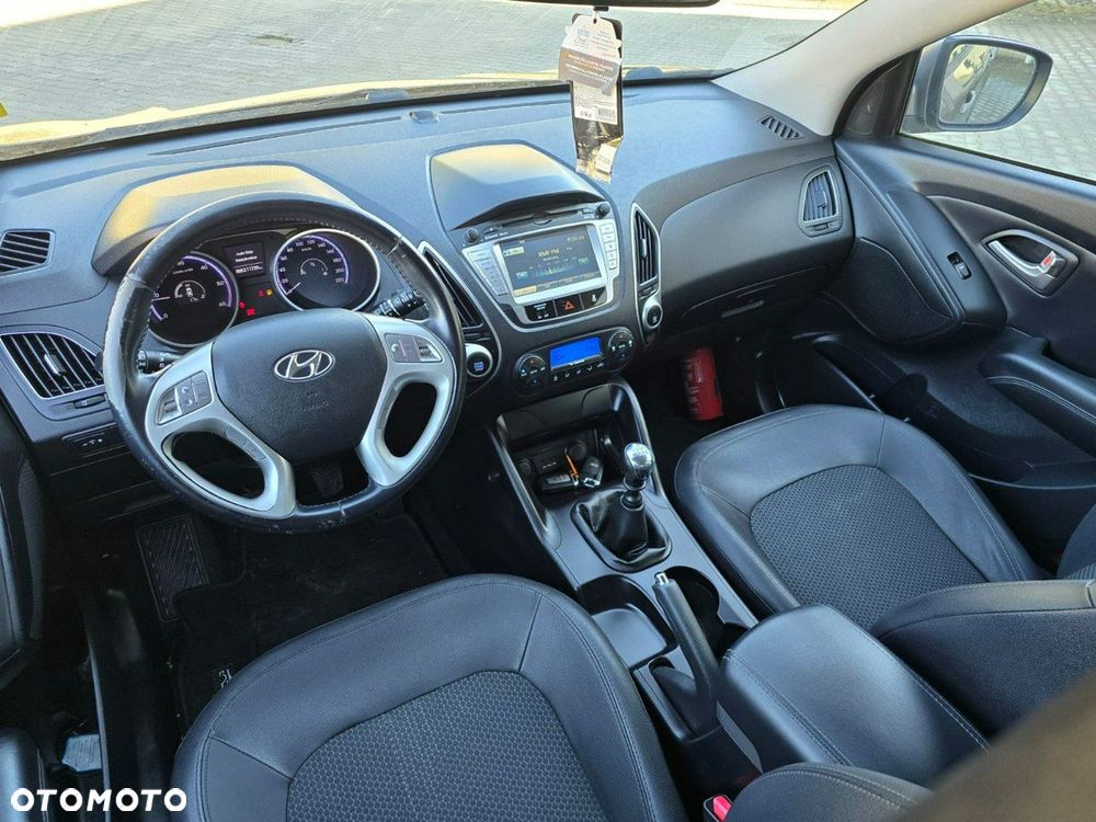 Hyundai ix35 - 16