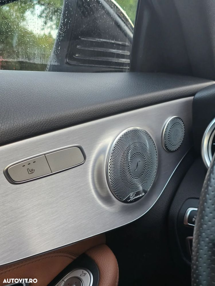 Mercedes-Benz C - 16
