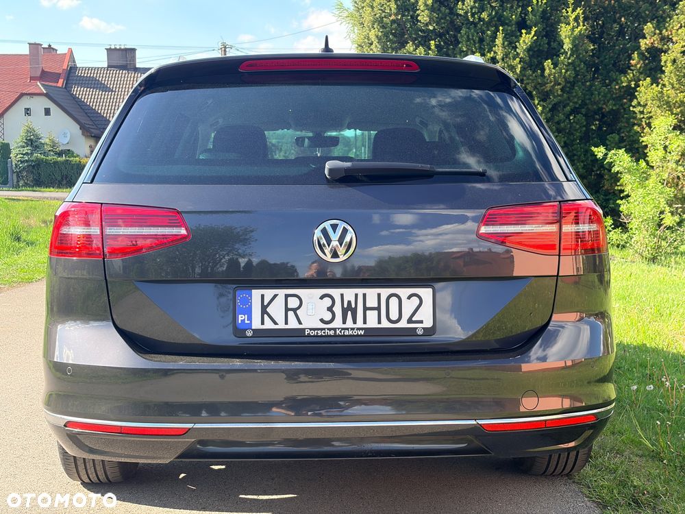 Volkswagen Passat 2.0 TDI BMT Highline DSG - 11