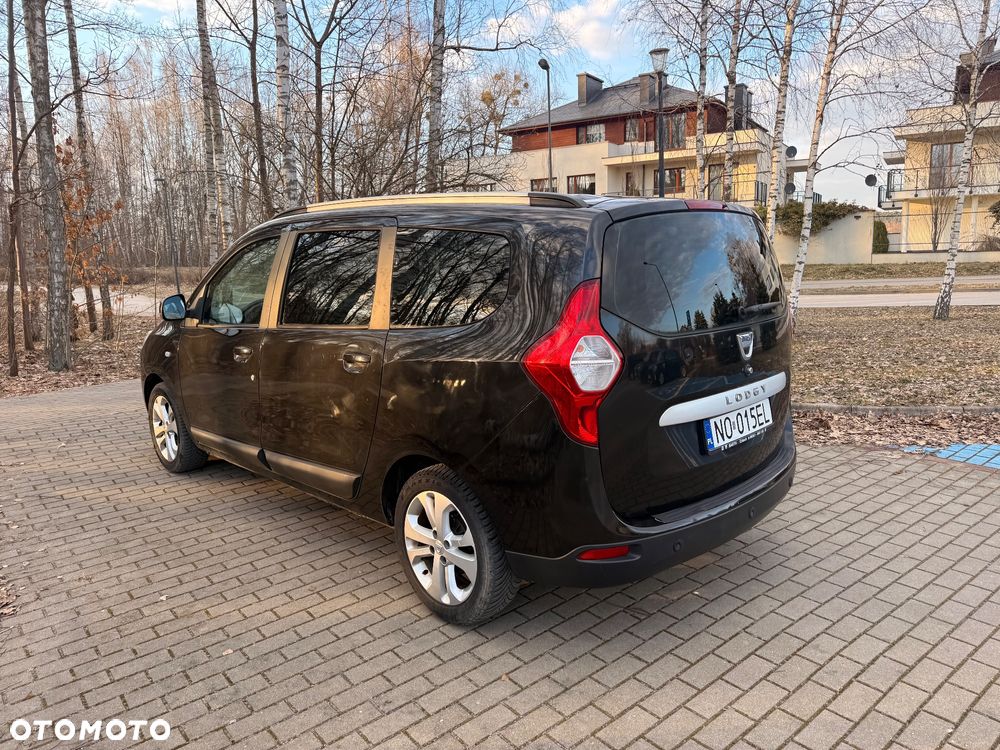 Dacia Lodgy 1.6 MPI 85 Prestige - 4