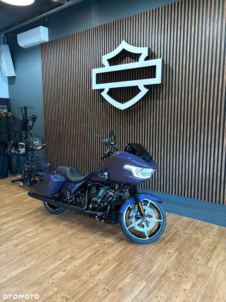Harley-Davidson Touring Road Glide - 4
