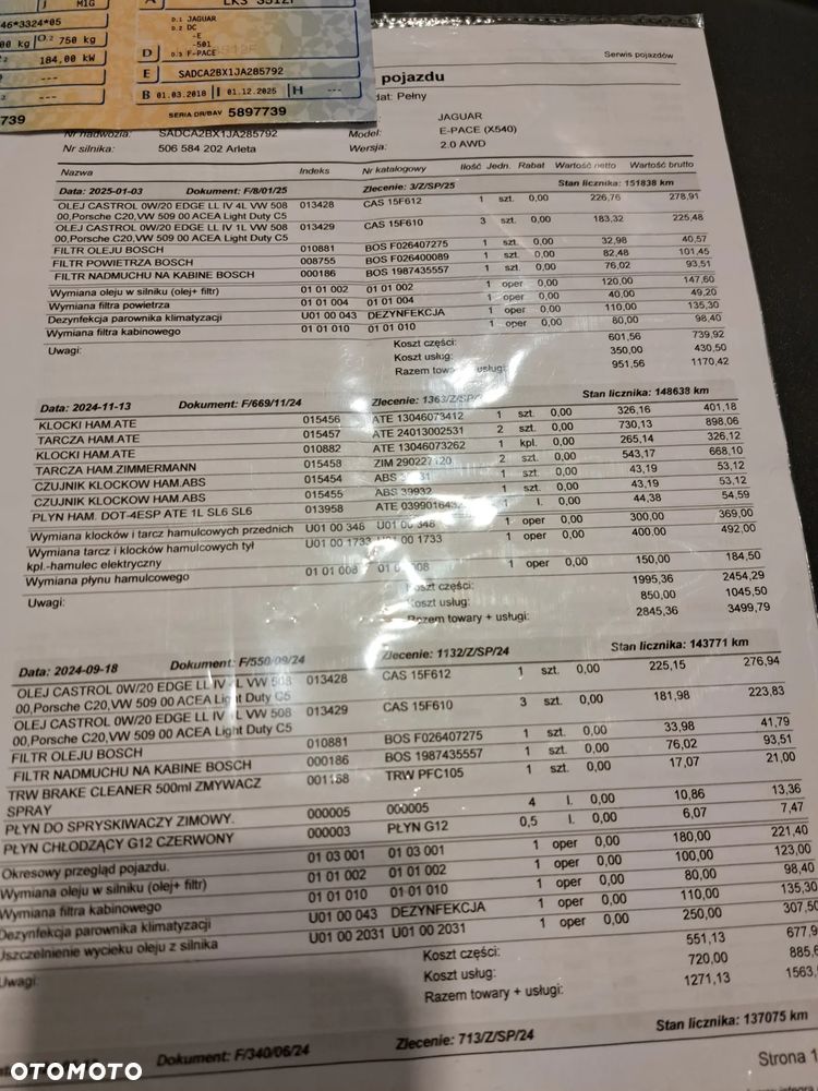 Jaguar F-Pace 2.0 i4P AWD R-Sport - 28