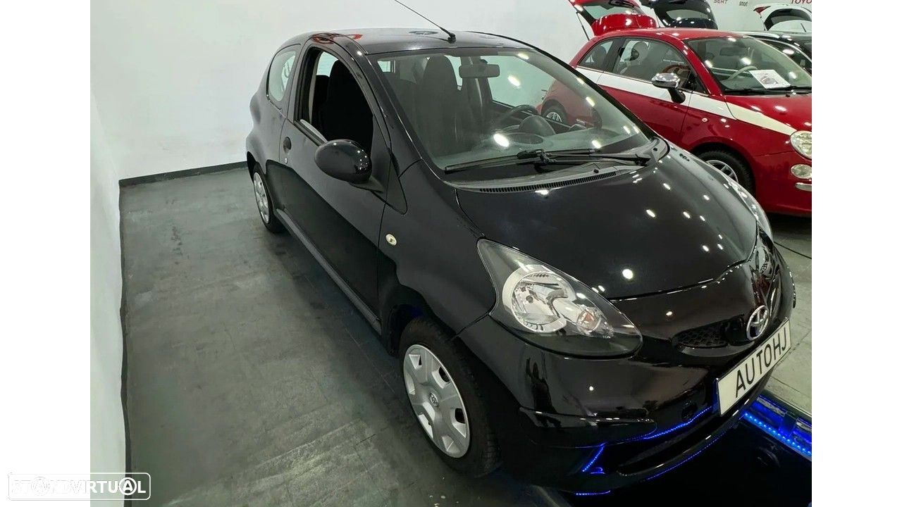 Toyota Aygo 1.0 - 1