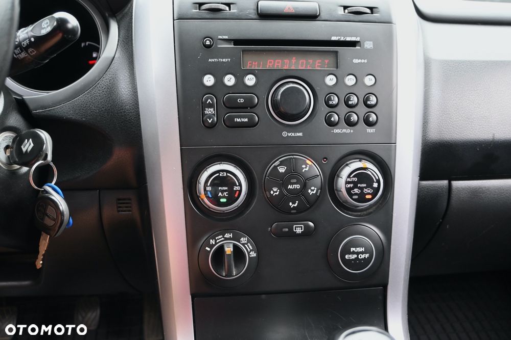 Suzuki Grand Vitara 1.9 DDiS - 31
