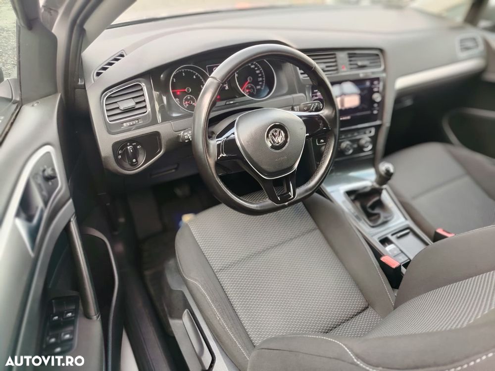 Volkswagen Golf 1.6 TDI (BlueMotion Technology) Comfortline - 6