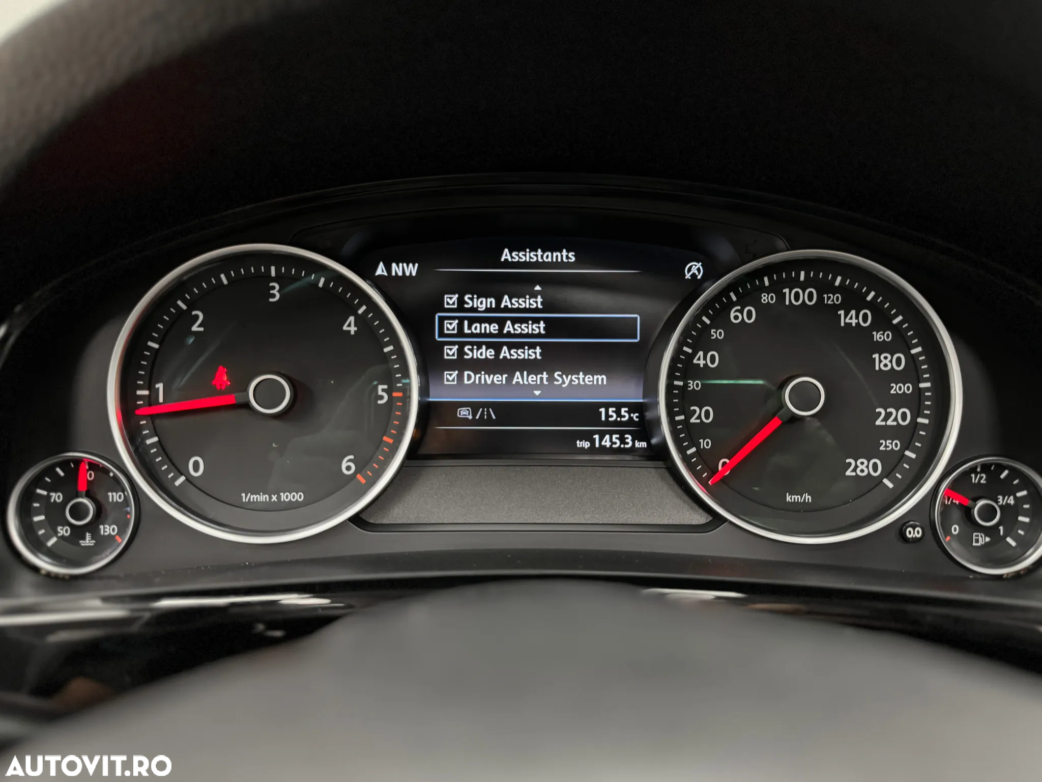 Volkswagen Touareg V6 TDI BMT Supreme Plus - 26