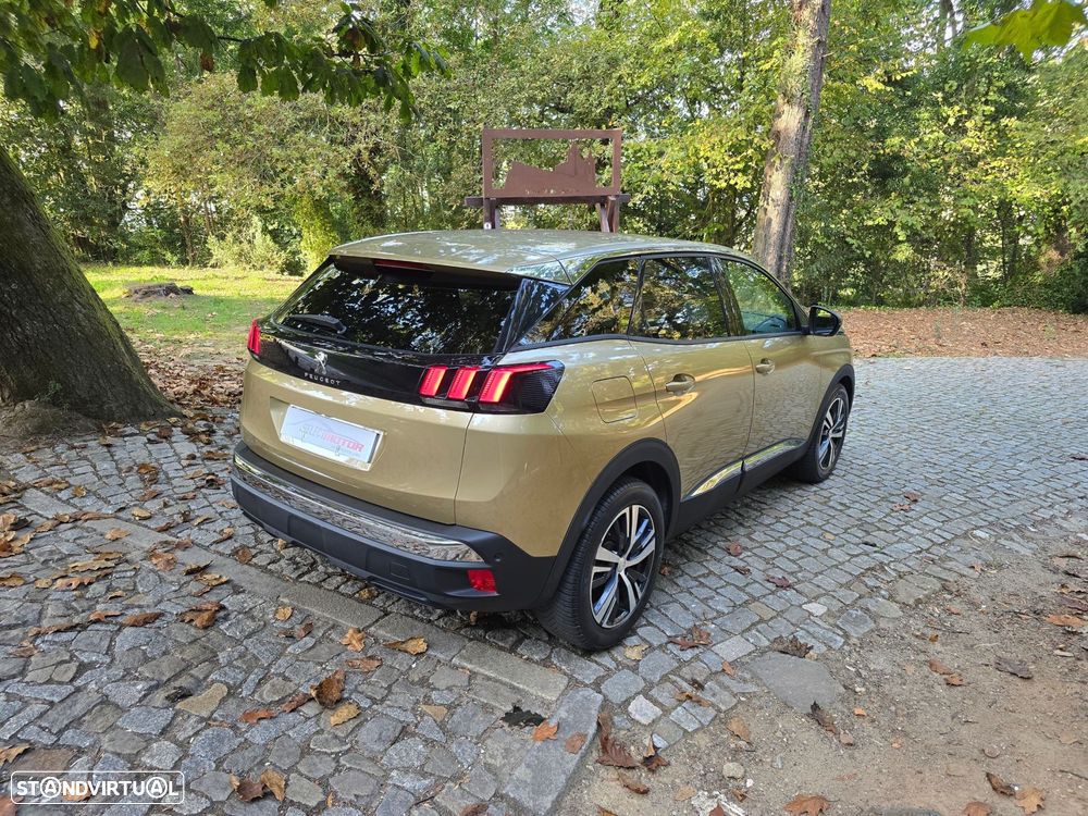 Peugeot 3008 1.2 PureTech Allure - 10