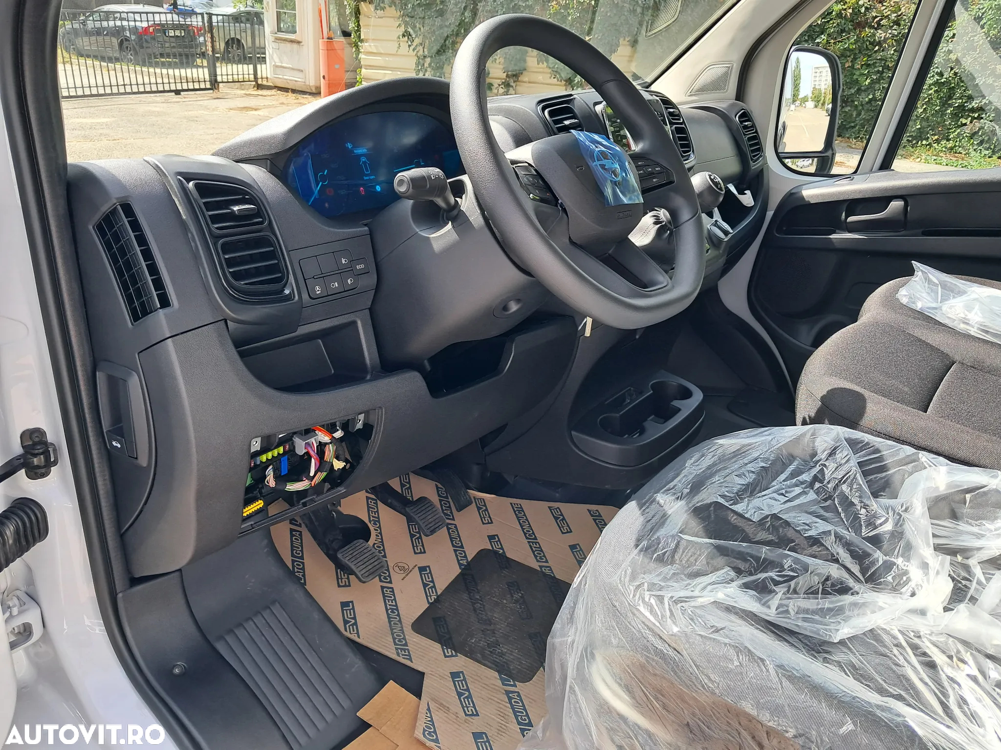 Opel MOVANO FURGON L4H3 17 mc - 17