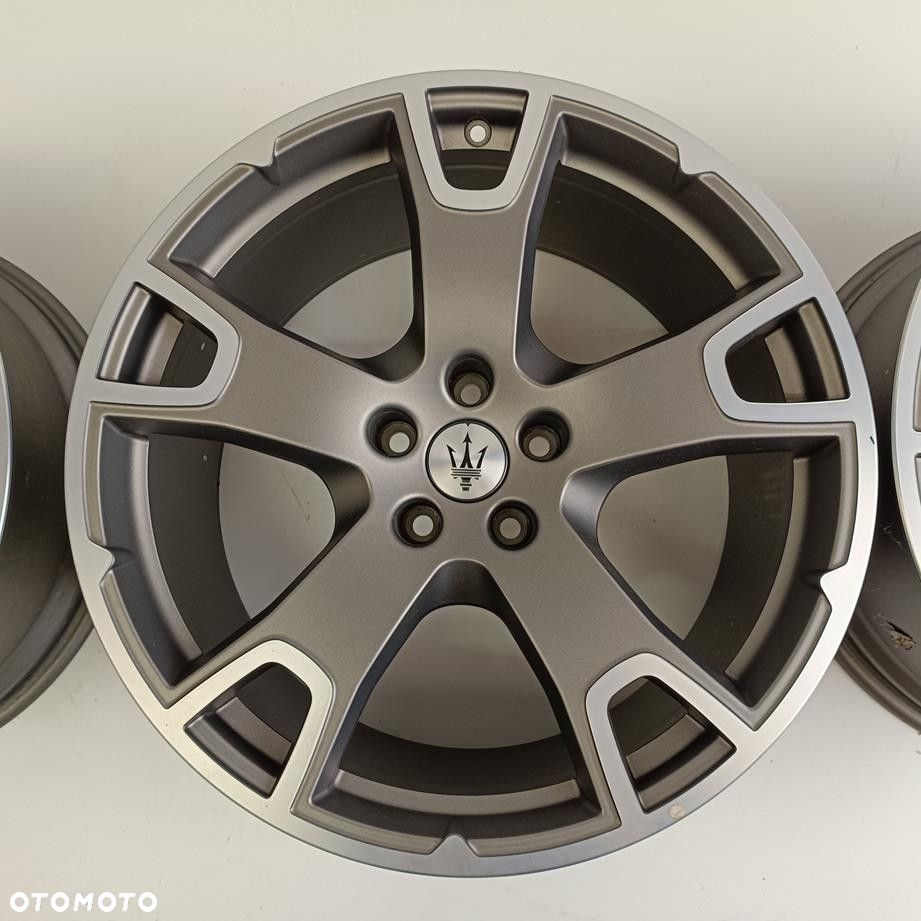 Alufelgi 5x114,3 20 Maserati Levante 670044701 670044708 4szt (F8507) - 4