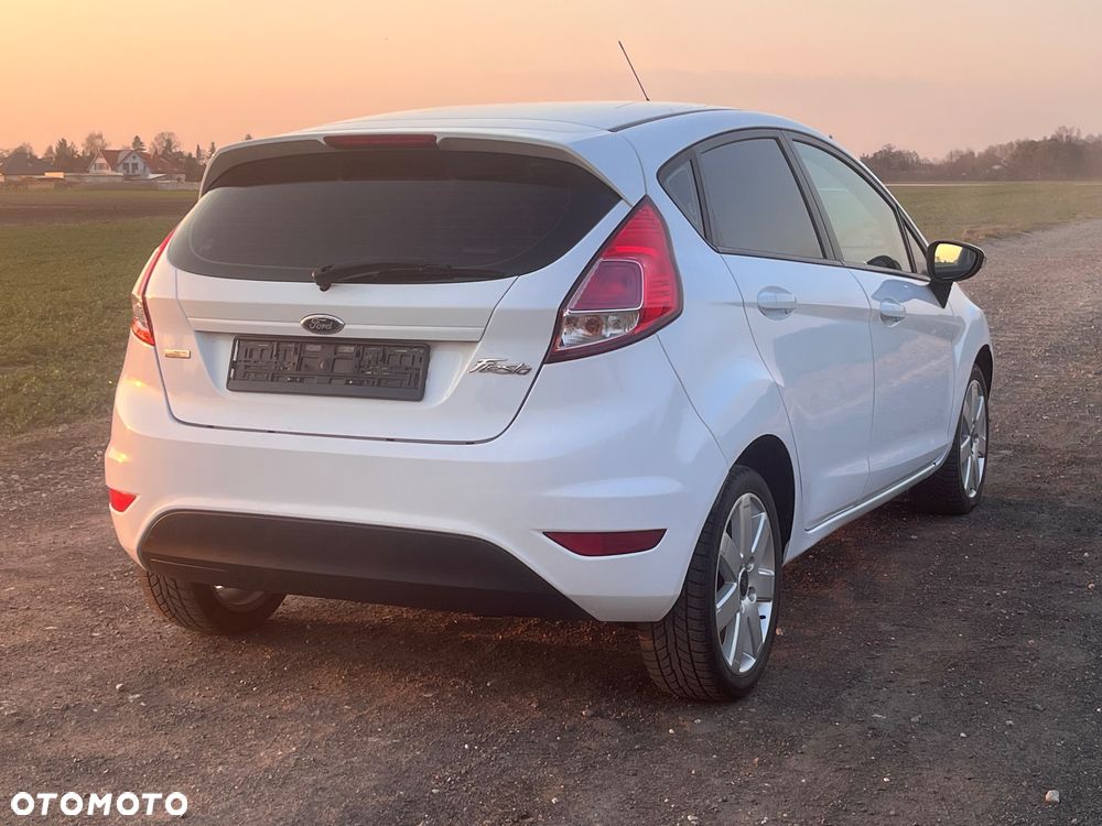 Ford Fiesta - 5