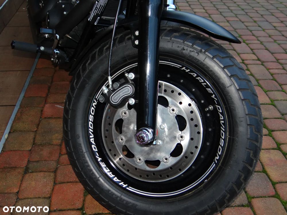 Harley-Davidson Dyna Fat Bob - 15