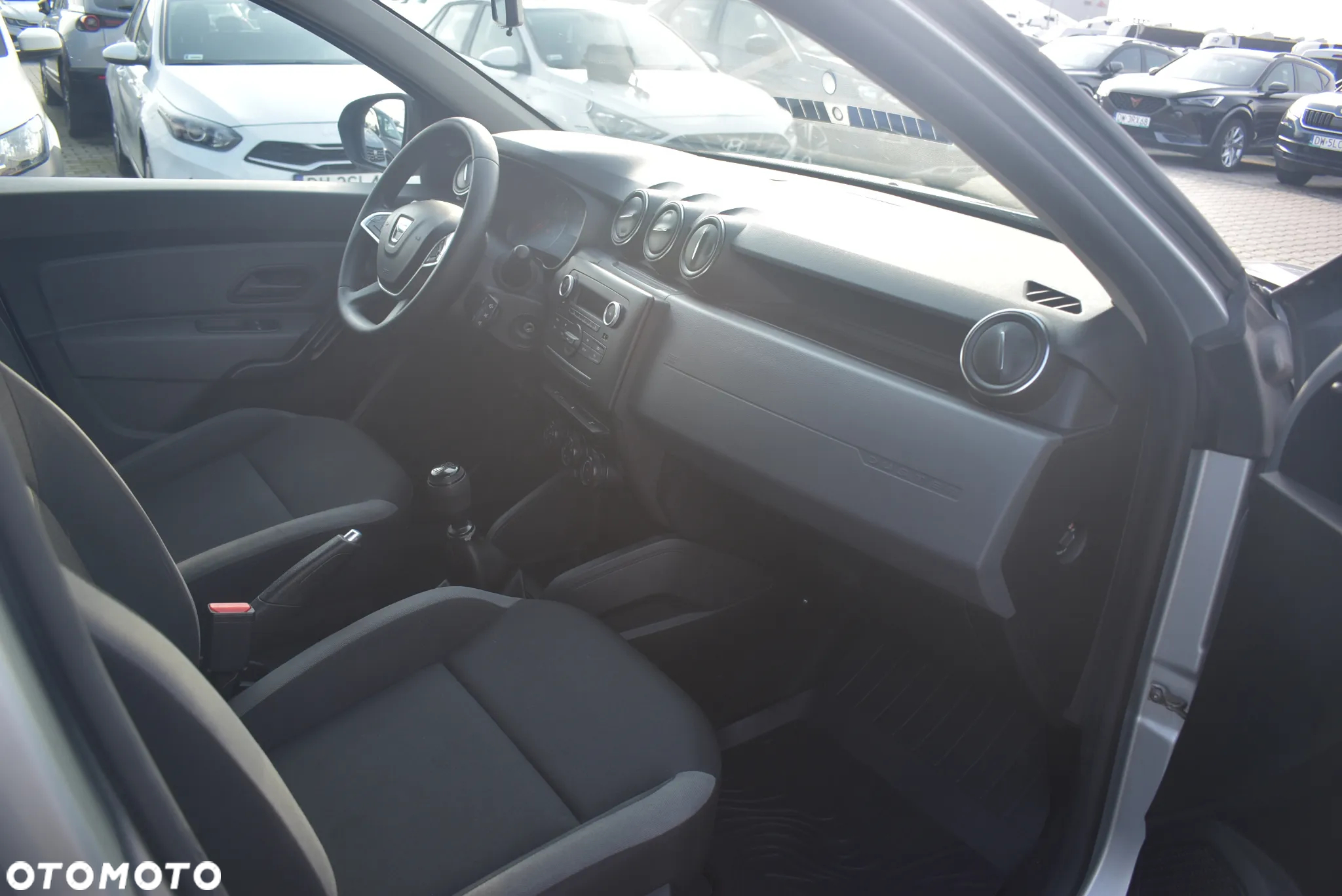 Dacia Duster 1.5 Blue dCi Essential 4WD - 16