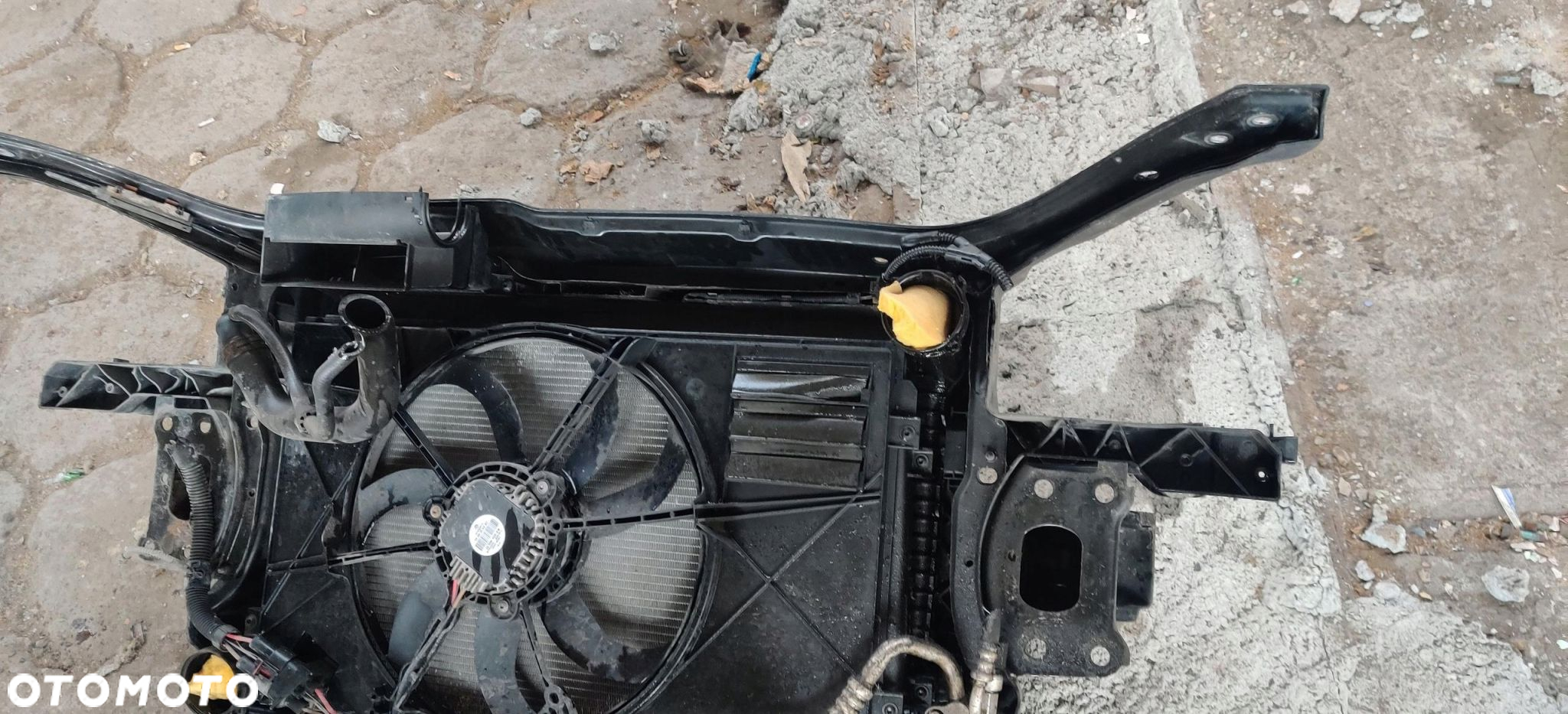 PAS PRZEDNI CHŁODNICA WZMOCNIENIE BELKA KLIMA VW GOLF V KOMBI JETTA 1.9 BLS - 7
