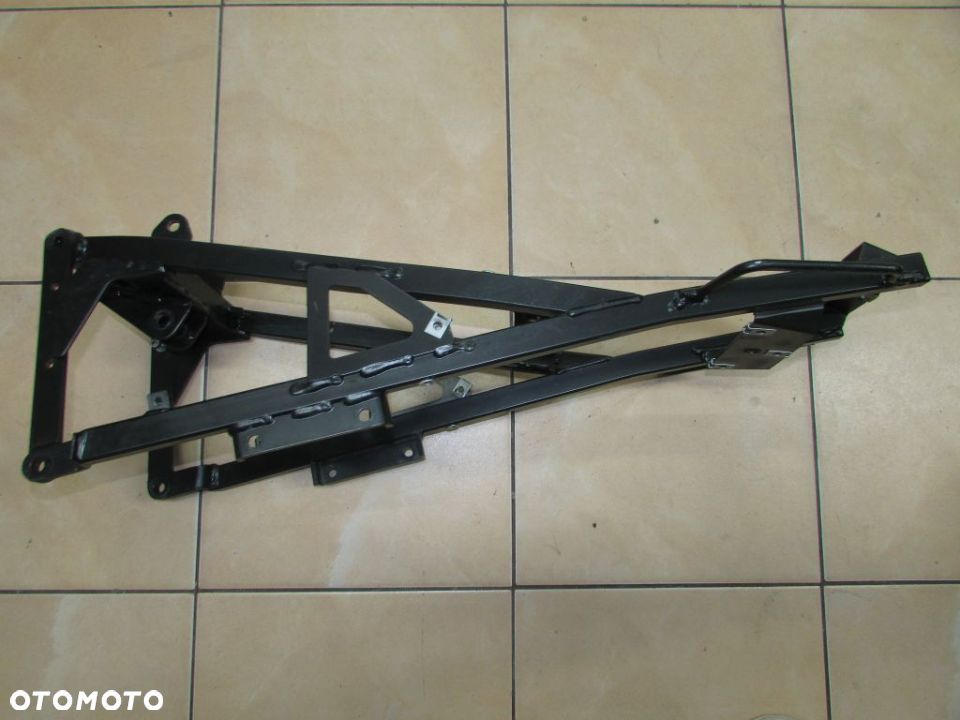 Derbi GPR 125 4t 09-16 stelaż rama tył - 1
