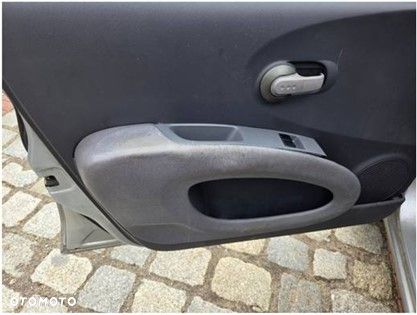 Nissan Micra 1.5 dCi Visia + - 2
