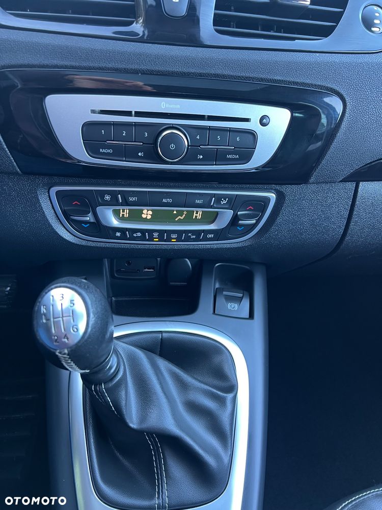 Renault Grand Scenic Energy dCi 130 S&S Bose Edition - 31