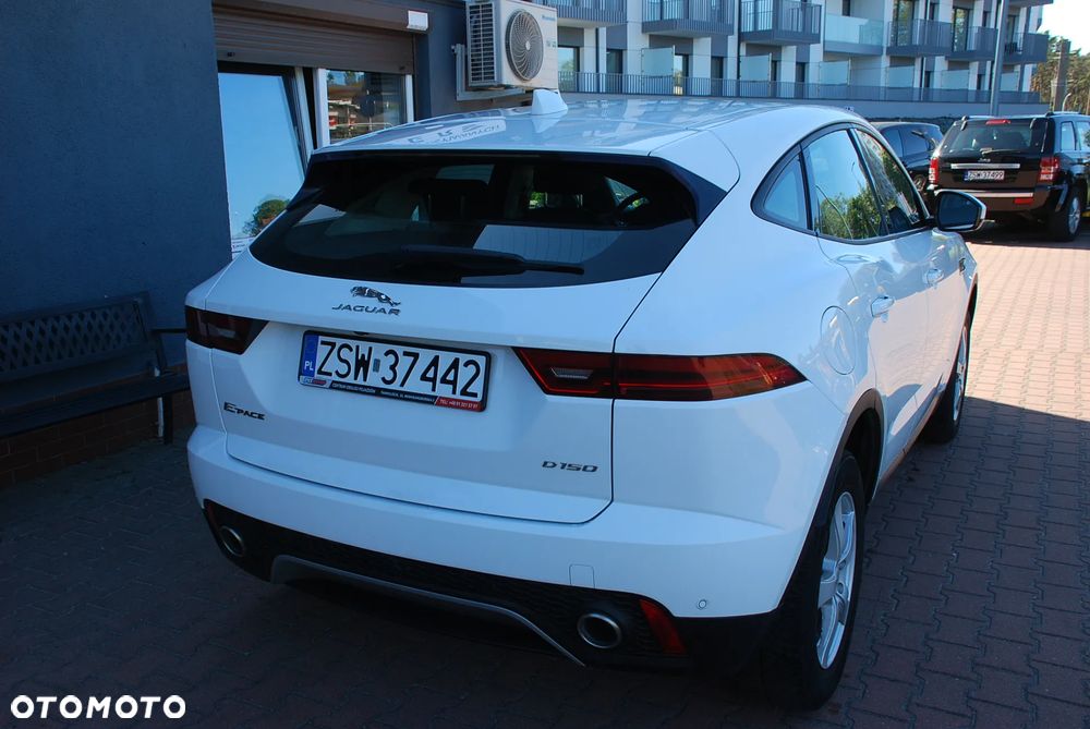 Jaguar E-Pace 2.0 i4D FWD R-Dynamic S - 4