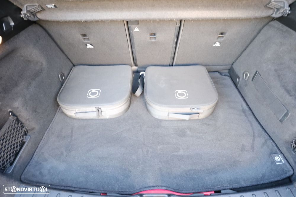 Mercedes-Benz GLA 250 e AMG Line - 45