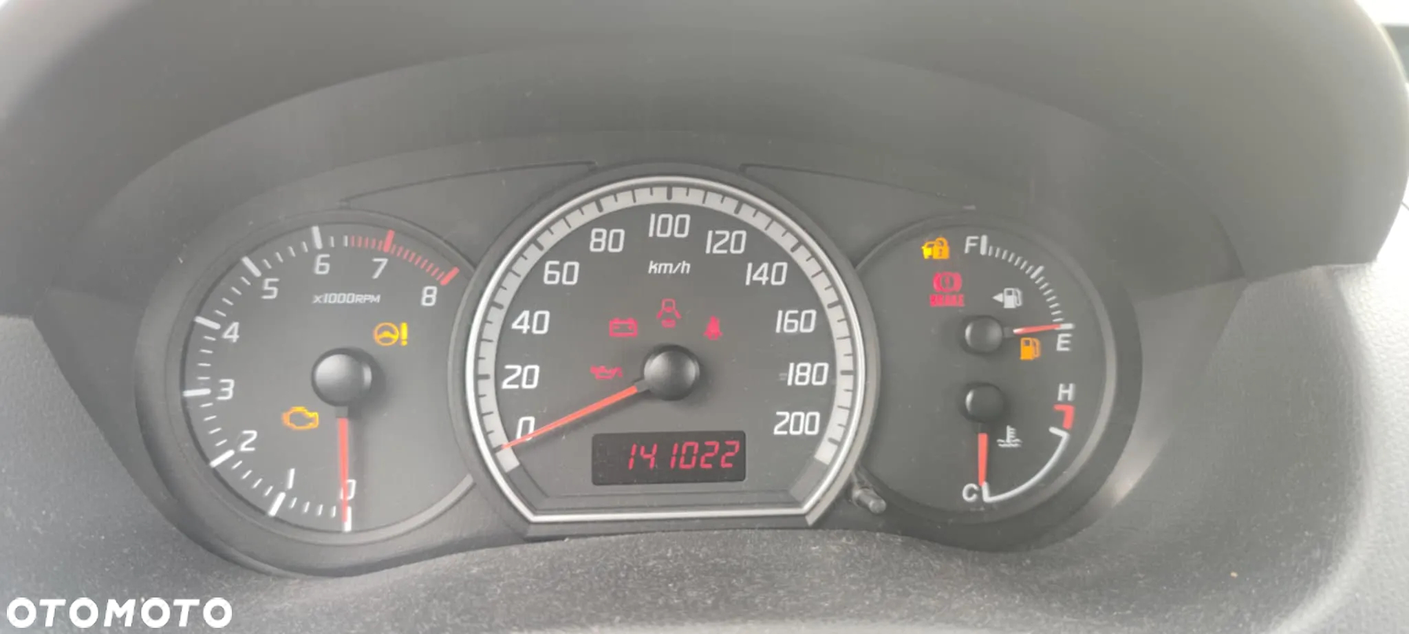 Suzuki Swift - 10