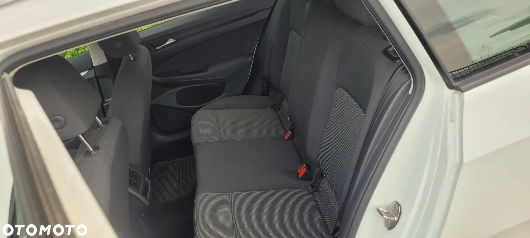 Volkswagen Golf VIII 1.0 TSI Life - 9