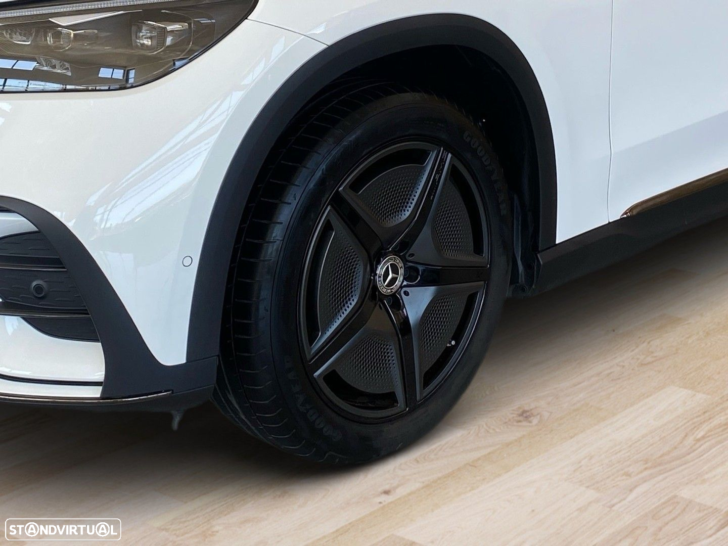 Mercedes-Benz EQE SUV 300 Edition - 13